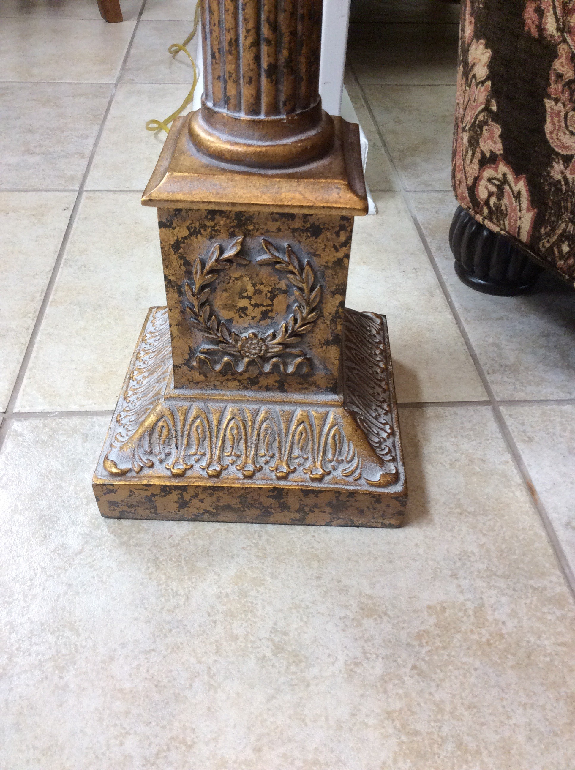 Clic Column Floor Lamp Riverbridge Re Consignment Clic Column Floor Lamp Riverbridge
