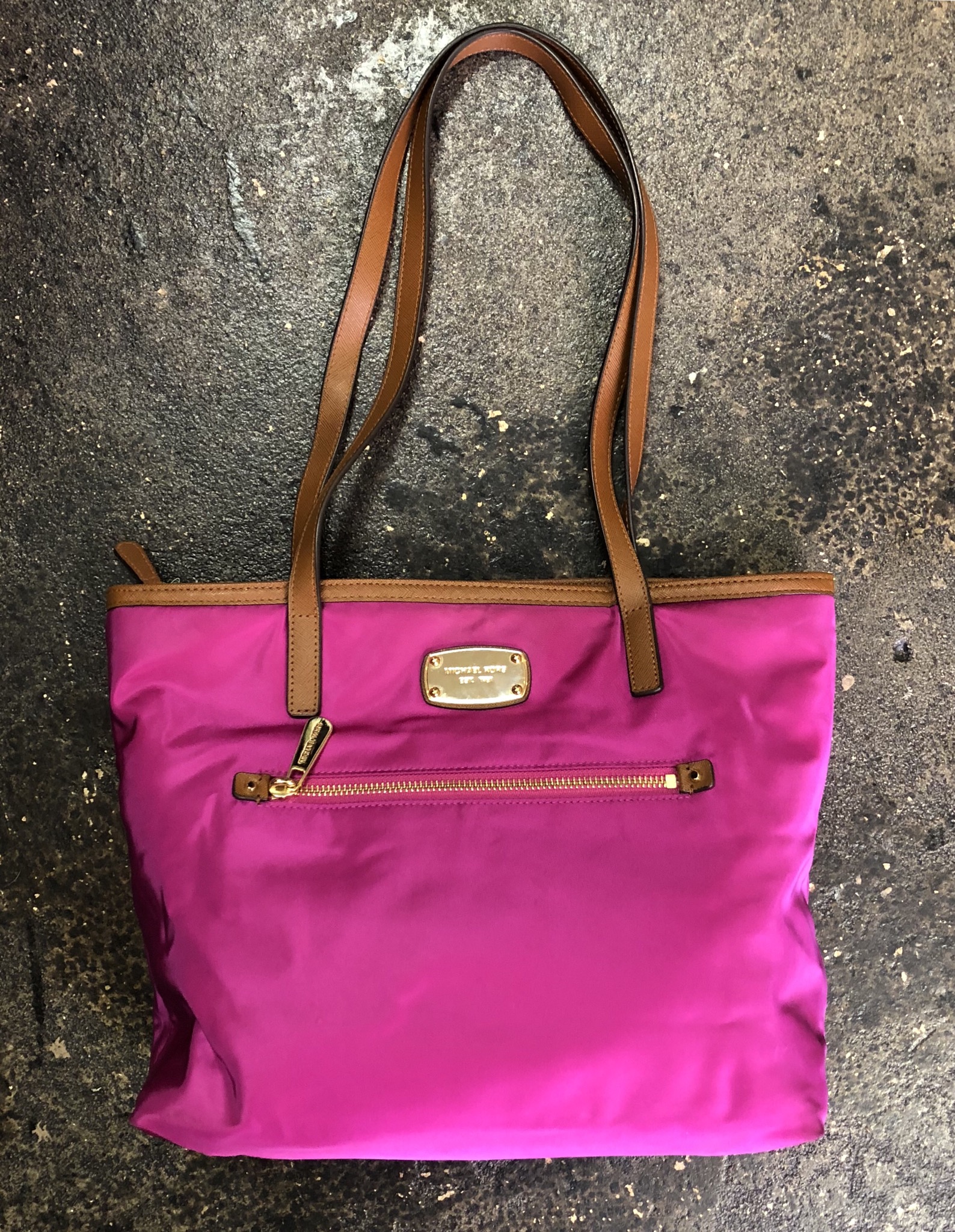 Michael Kors Nylon Bag 2nd Glances Michael Kors Nylon Bag